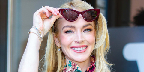 Lindsay Lohan was seen wearing burgundy Oliver Peoples x Khaite 1951c OV5573SU 1789/73 cat eye sunglasses at the Freakier Friday press tour in New York City. Shop online now on Pretavoir