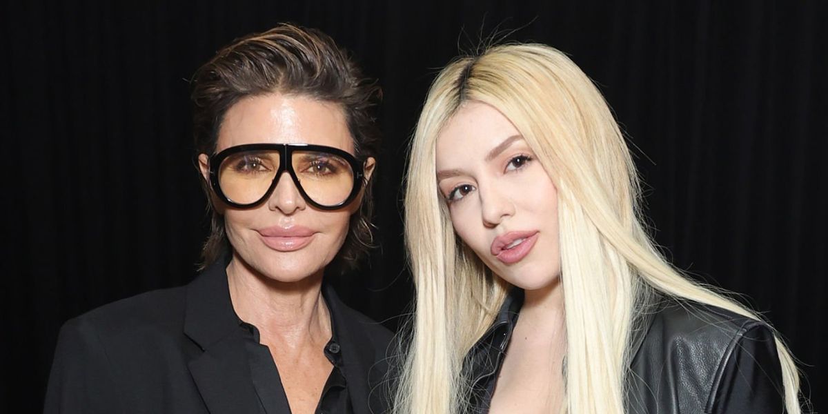 Lisa Rinna, pictured with singer Ava Max, was seen wearing black Tom Ford Troy TF836 001 sunglasses with clear Blue Control lenses at the Evan Ross Katz's "Chaos Dinner 3.0" Celebrating HBO's The White Lotus Finale in Los Angeles, April 2025. Shop online now on Pretavoir