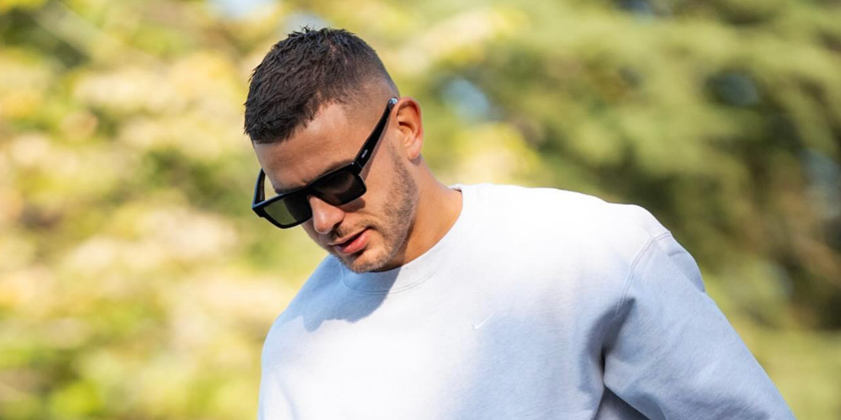 French footballer Luca Hernandez was seen wearing black Prada PR 19WS 1AB5S0 square sunglasses in his Instagram post, October 2023. Shop online now on Pretavoir