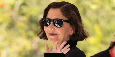 Maggie Gyllenhaal was seen wearing the iconic Ray-Ban Wayfarer 2140 901 Black sunglasses at the Venice Film Festival 2026 Jury Photocall