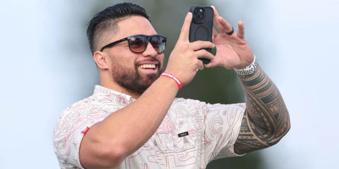 Former American football player Manti Te'o was seen wearing black Ray-Ban Boyfriend RB 4147 6095/85 sunglasses with brown lenses.