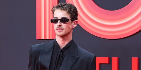 Spanish actor Manu Rios was seen wearing black Gucci GG1661S 001 sunglasses at the 10th anniversary celebration of Netflix Spain in Madrid, June 2025. Shop online now on Pretavoir
