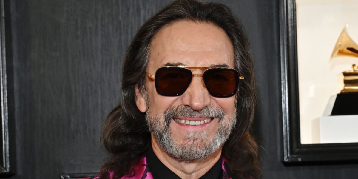 Mexican singer Marco Antonio Solis was seen wearing Dita Flight .006 7806 E sunglasses at the Grammy Awards 2023.