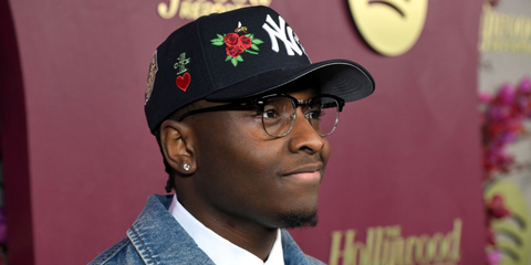 Sinners actor Miles Caton was seen wearing black Ray-Ban Clubmaster Optical RB 5154 2000 optical glasses at the Golden Globes Nominees Night hosted by The Hollywood Reporter and Spotify in Los Angeles, January 2026.