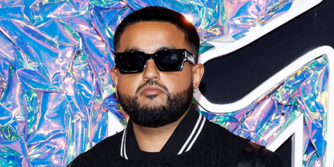 Canadian rapper Nav was seen wearing black Saint Laurent SL 572 001 sunglasses at the MTV Video Music Awards 2023.