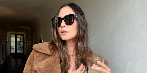 American actress Odette Annable was seen wearing black Gucci GG0998S 001 square sunglasses in her Instagram post, October 2023. Shop online now on Pretavoir