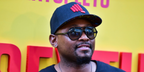 Actor and rapper Omar Epps was seen wearing black Ray-Ban Cats 5000 RB 4125 601/32 aviator sunglasses with grey gradient lenses at the premiere of Netflix's "Sextuplets" in Hollywood, August 2019. Shop online now on Pretavoir