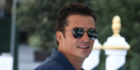 Orlando Bloom was seen wearing silver Porsche Design 8947 B sunglasses with blue mirror lenses at the Venice Film Festival 2026.