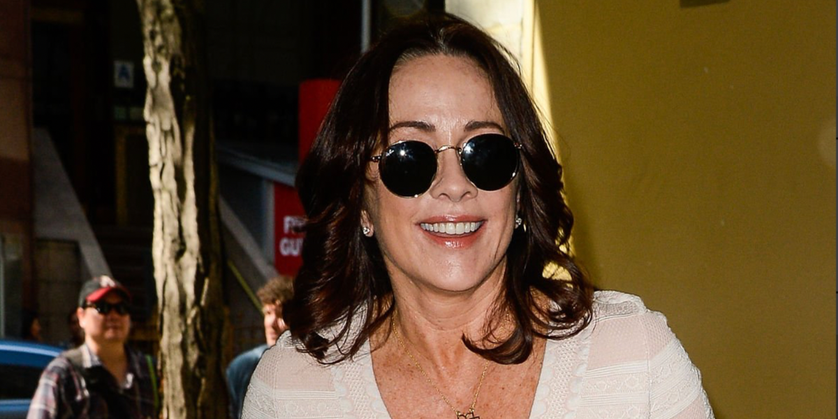 Actress Patricia Heaton was seen wearing gold Ray-Ban Round Metal 3447 001 sunglasses in 53mm wide New York City, June 2016. Shop online now on Pretavoir