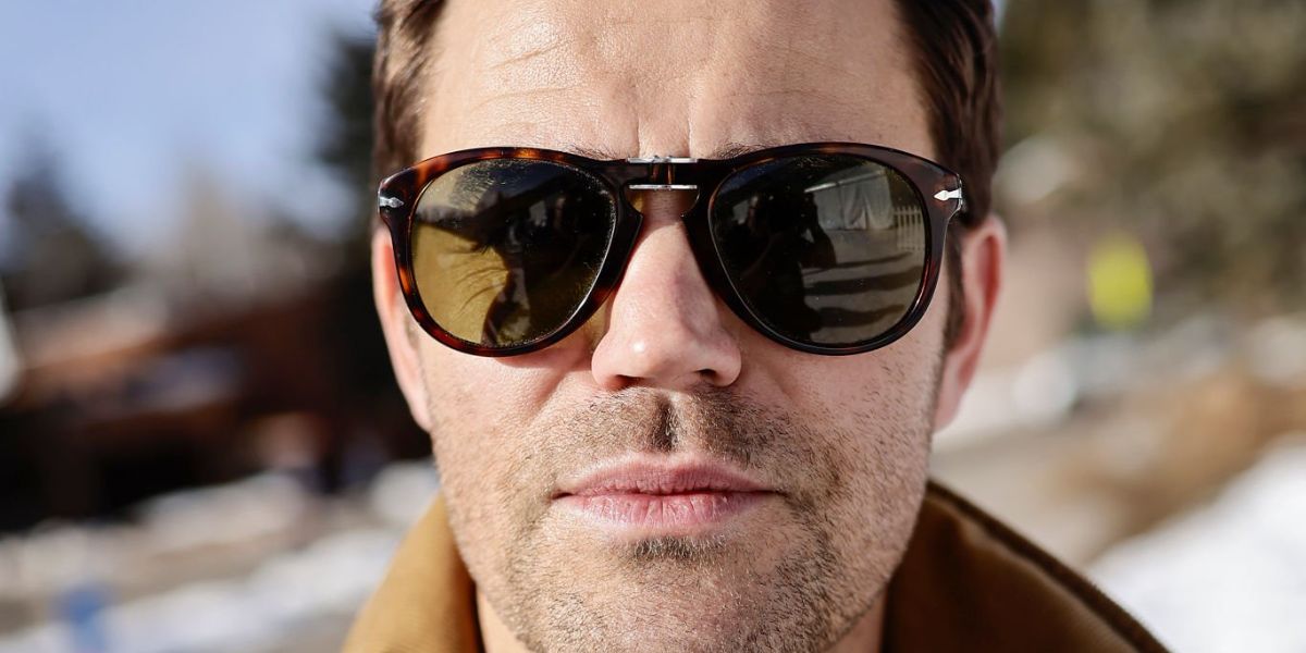 Actor and director Paul Wesley was seen wearing tortoiseshell Persol 0714 Folding 24/31 sunglasses with green lenses at the St. Regis World Snow Polo Championships in Aspen, Colorado, December 2024. Shop online now on Pretavoir