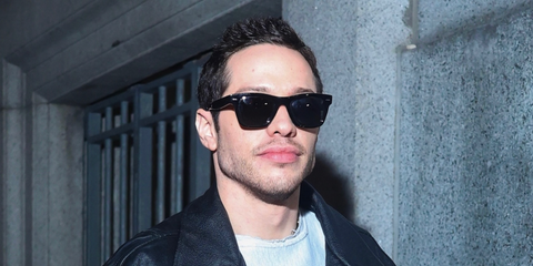Pete Davidson was seen wearing black Oliver Peoples N.04 Sun OV5552SU 1731/P2 Polarised sunglasses at the Webby Awards 2026