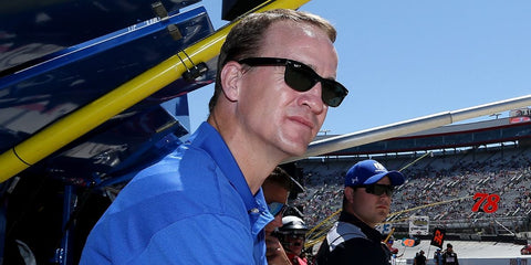 Former American football quarterback was seen wearing the iconic black Ray-Ban New Wayfarer 2132 901/58 Polarised sunglasses at the 60th annual DAYTONA 500 in 2018