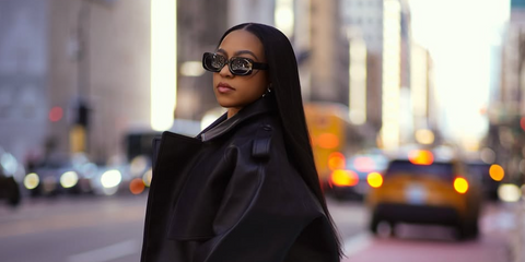 Stranger Things actress Priah Ferguson was seen wearing black Oliver Peoples 1966C OV5548SU 1492/87 sunglasses in New York City, shared on her Instagram post in February 2025. Shop online now on Pretavoir