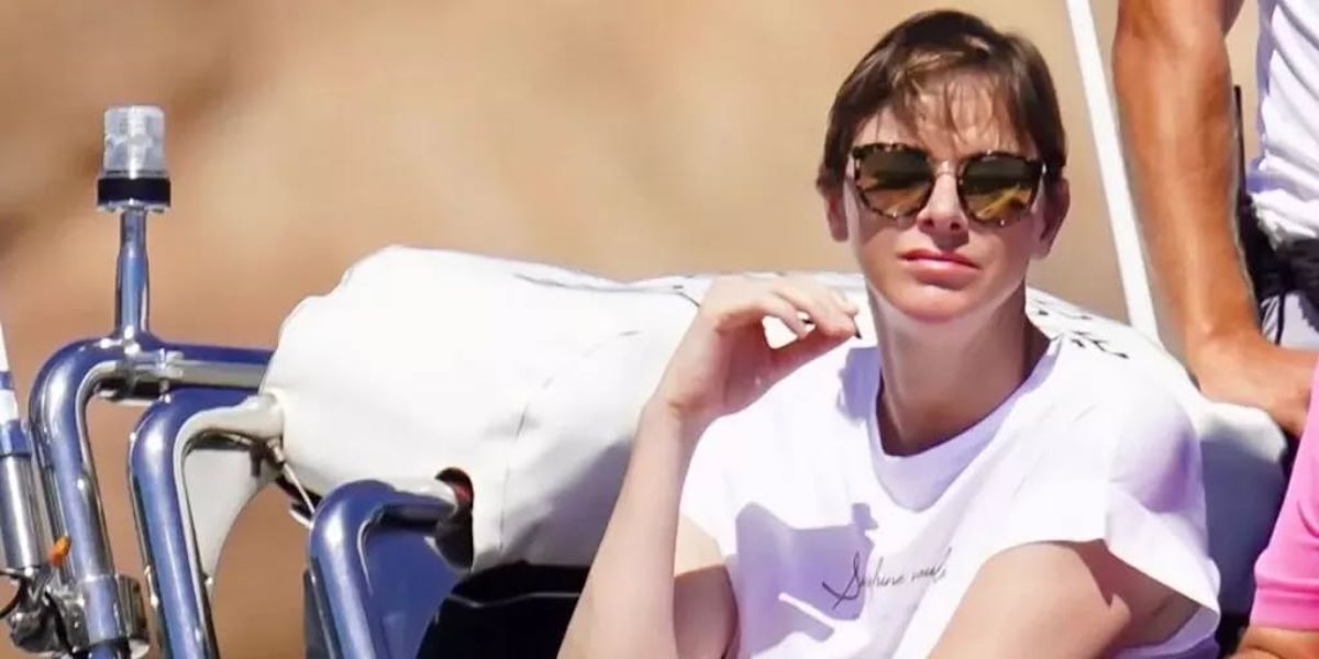SAS Princess Charlene of Monaco was seen wearing tortoiseshell Oliver Peoples OP-506-Sun OV5350S 1700/53 sunglasses with brown lenses during her summer vacation on the "Avantage" yacht off Corsica, France, August 2023