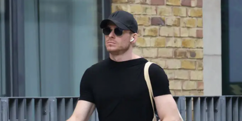 Richard Madden is seen wearing Ray-Ban Hexagonal RB 3548N 001/58 Polarised sunglasses in London, July 2023