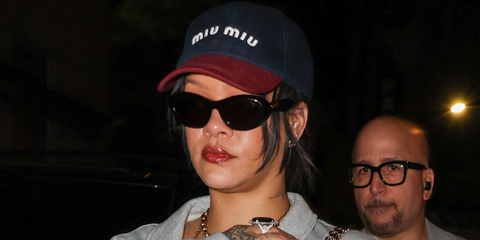 Rihanna was seen wearing black Bottega Veneta BV1191S 001 sunglasses in New York City, May 2026.