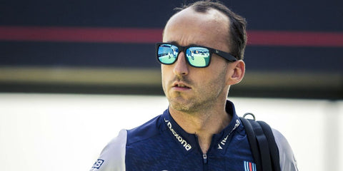 Polish racing driver Robert Kubica was seen wearing black Ray-Ban Justin 4165 622/55 sunglasses with blue mirror lenses. Shop online now on Pretavoir