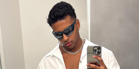 Brazilian footballer Rodrygo was seen wearing transparent blue Oakley Lateralis OO9431 03 Prizm Polarised sunglasses in his Instagram post, June 2025.