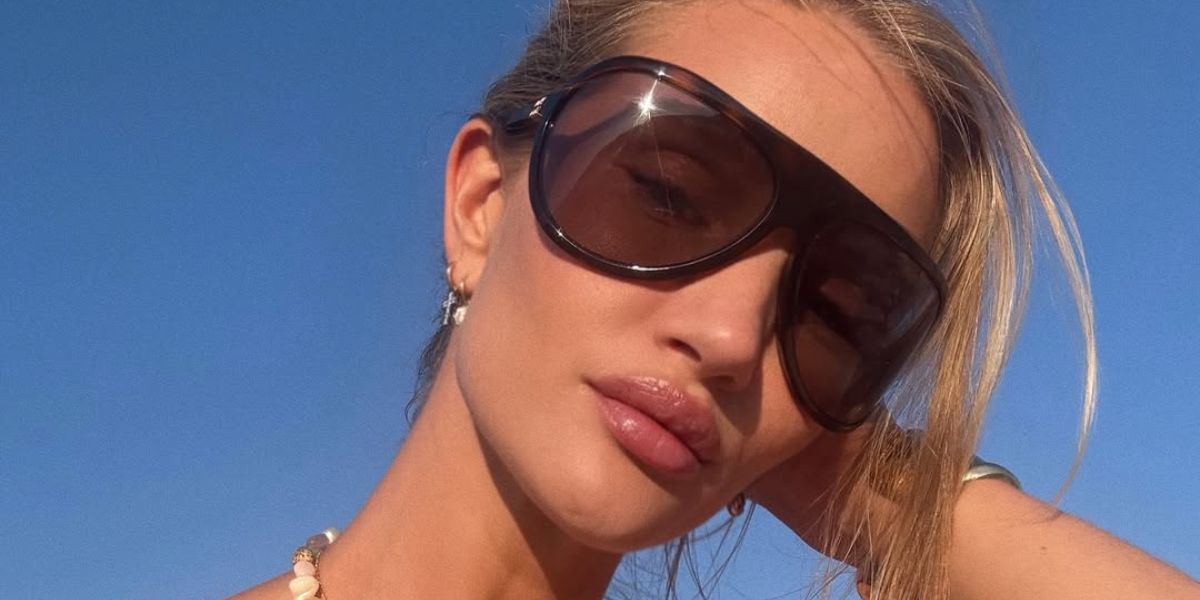 Miu Miu MU A01S 11Z06I - As Seen On Rosie Huntington-Whiteley & Lisa Rinna
