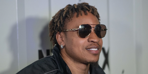 SInger and actor Rotimi was seen wearing Michael Kors Chianti MK1121 1014/7P aviator sunglasses at the Netflix's Rhythm + Flow Fan Fest in Atlanta, November 2024. Shop online now on Pretavoir