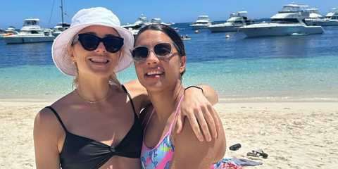 Australian footballer Sam Kerr (pictured on the right) was seen wearing transparent Ray-Ban RB 4378 6477/11 sunglasses in her Instagram post, March 2023.