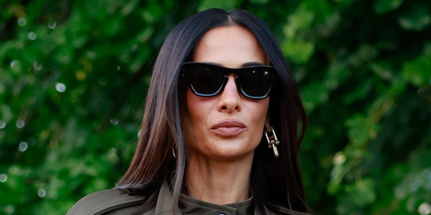 Brazilian influencer SIlvia Braz was seen wearing black Burberry BE4440U 4112/87 sunglasses at the Burberry Spring/Summer 2026 fashion show during London Fashion Week. Shop online now on Pretavoir