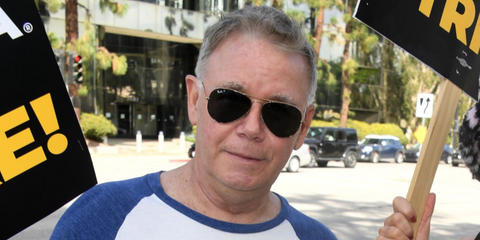 Actor Spencer Garrett was seen wearing Ray-Ban Aviator 3025 001/58 Gold Frame G15 Polarised sunglasses during the SAG-AFTRA Strike in Los Angeles, September 2023.