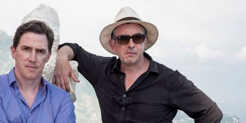 Actor and comedian Steve Coogan was seen wearing brown Ray-Ban New Wayfarer RB 2132 6608/M2 sunglasses with brown gradient Polarised lenses in The Trip series. Shop online now on Pretavoir