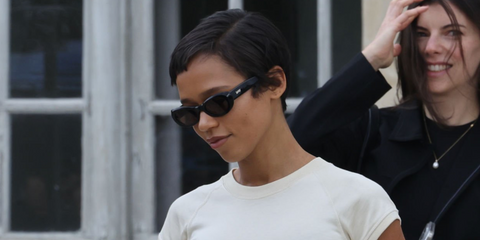 Taylor Russell was seen wearing DMY Studios Naomi DMYSUN14SB Black sunglasses at the Loewe Spring/Summer 2025 fashion show during Paris Fashion Week. Shop online now on Pretavoir