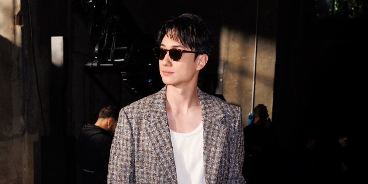 Hong Kong actor Terrance Lau was seen wearing tortoiseshell Bottega Veneta BV1253S 002 round sunglasses at the Bottega Veneta Spring/Summer 2026 fashion show during Milan Fashion Week. Shop online now on Pretavoir