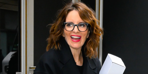 Tina Fey was seen wearing black Oliver Peoples Afton OV5545U 1731 optical glasses in New York City, January 2024
