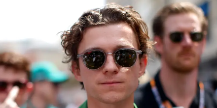 Oliver Peoples Finley Esq. Sun OV5298SU 1669/41 - As Seen On Tom Holland & Taylor Lautner