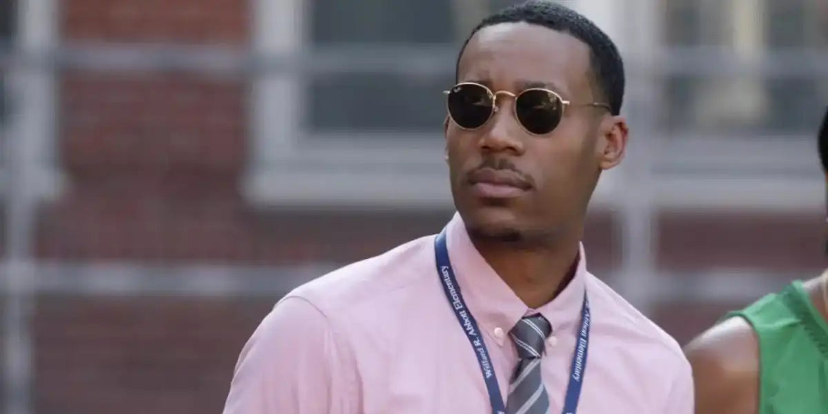 Tyler James Williams was seen wearing gold Ray-Ban Round Metal 3447 001 sunglasses in Abbott Elementary season 1 episode 2