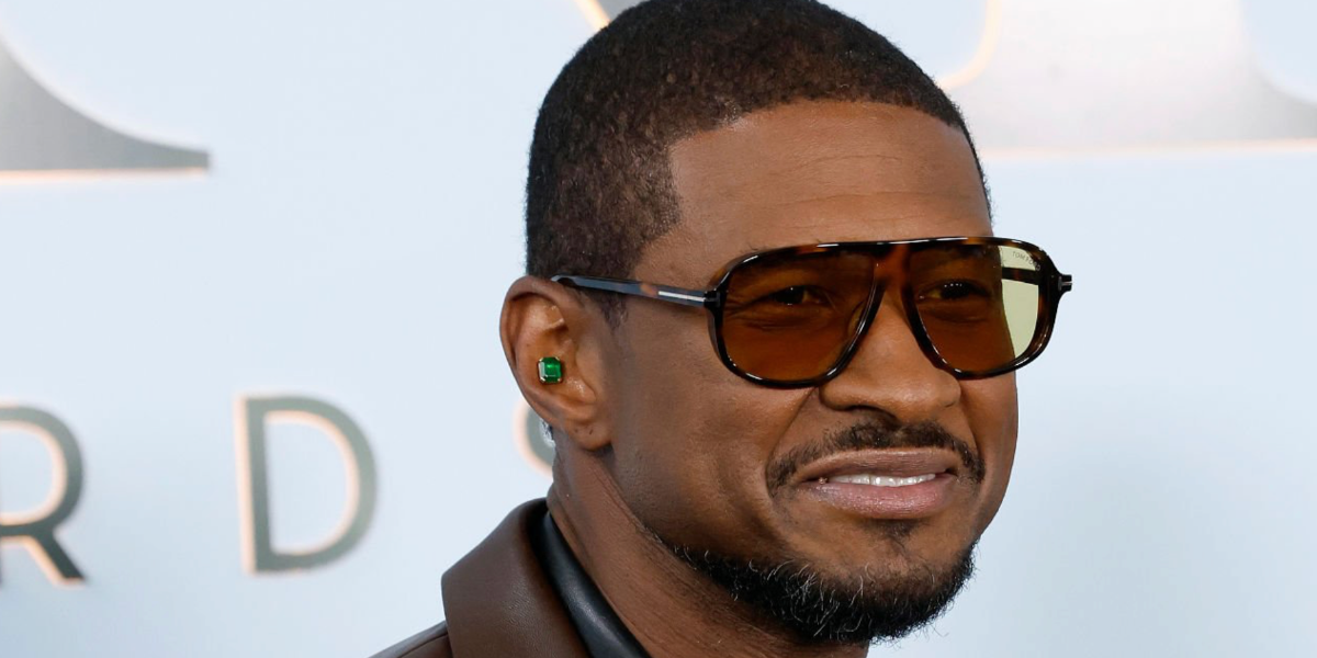 Usher was seen wearing tortoiseshell Tom Ford Guillaume TF1208 53E sunglasses with yellow lenses at the Tony Awards 2026.