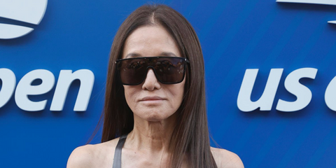 Fashion designer Vera Wang was seen wearing black Saint Laurent Sun SL 364 MASK ACE 001 sunglasses at the US Open 2025. Shop online now on PRetavoir