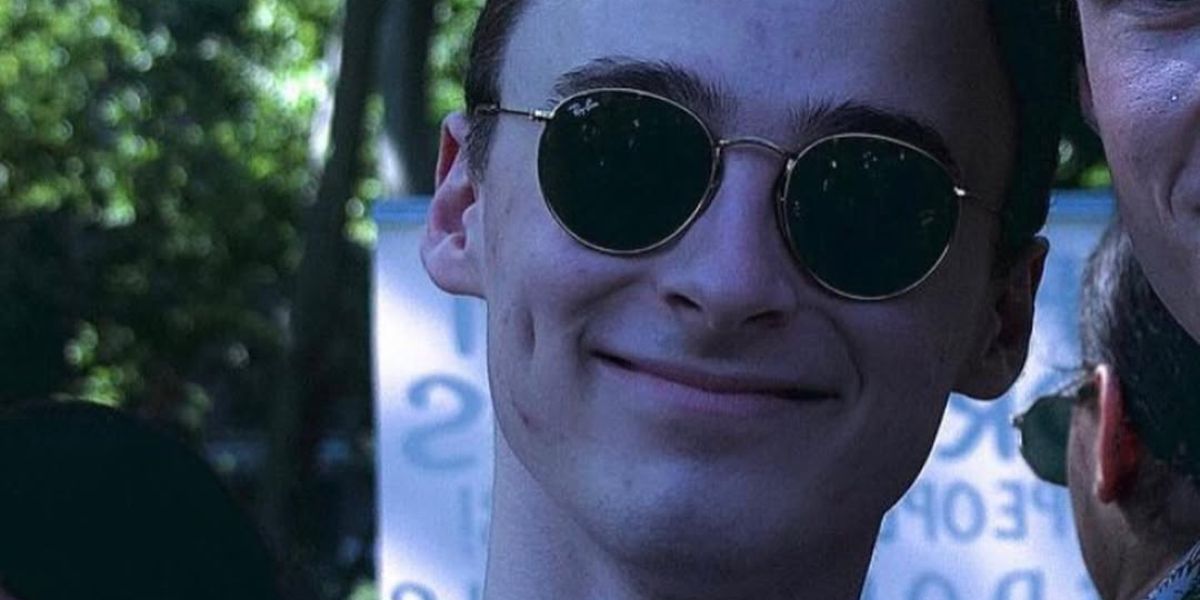 Wyatt Oleff was seen wearing gold Ray-Ban Round Metal 3447 001 sunglasses to attend the 2022 New York City Pride
