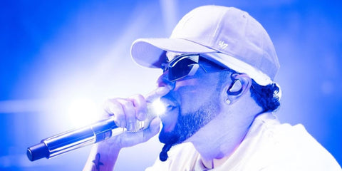 Puerto Rican singer Yandel was seen wearing Givenchy GV40049U 01A Giv Cut sunglasses in the promotional image by Live Nation Latino, ahead of his Sinfonico Concert. Shop online now on Pretavoir