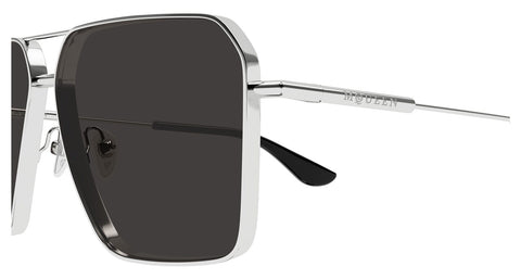 Alexander McQueen AM0500S 001