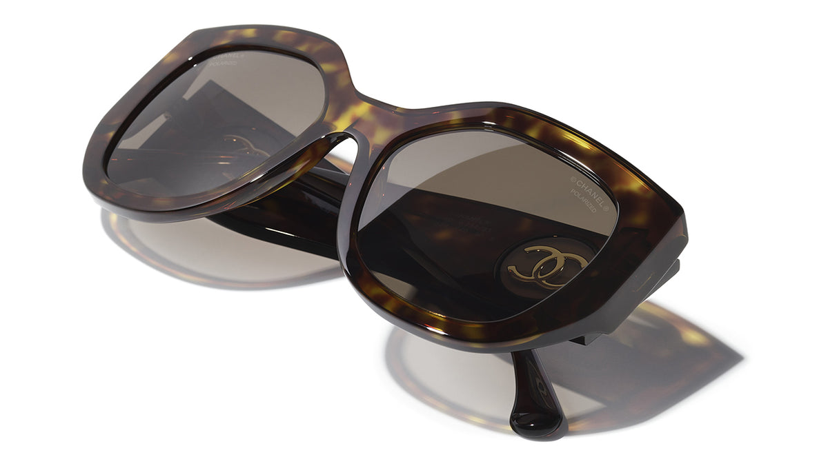 CHANEL 5550 C714/83 Sunglasses