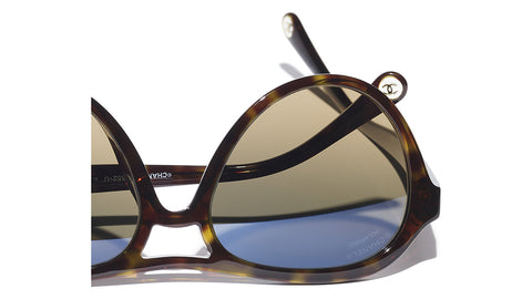 CHANEL 5552U C714/W1 Sunglasses