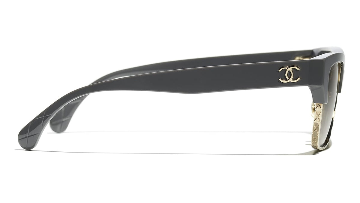 CHANEL 5558 1813/2 Sunglasses