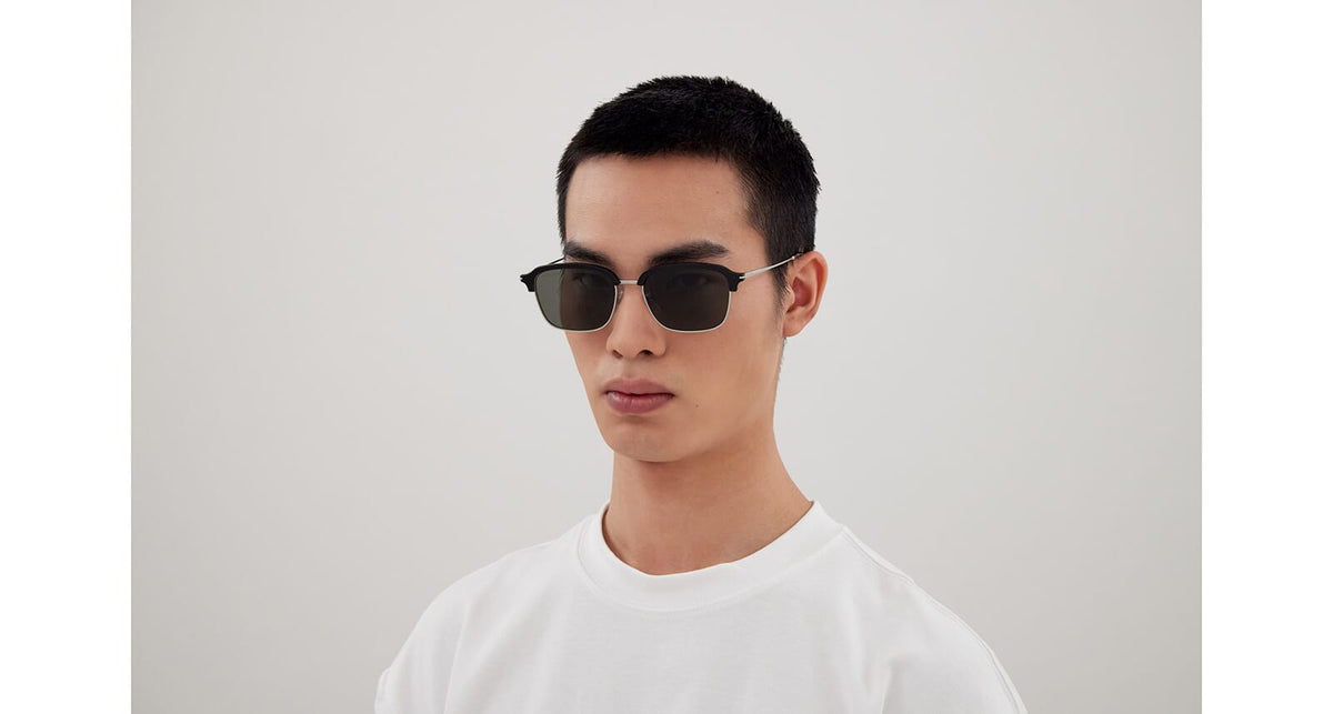 Gucci GG1733SK 001