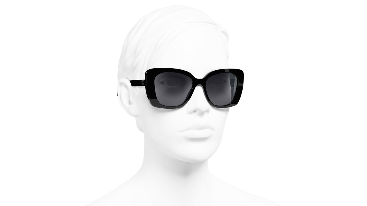 Chanel 5422B C501/T8 Black Square Polarised Sunglasses