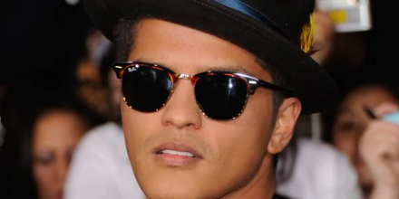 Ray-Ban Clubmaster Classic 3016 W0366 - As Seen On Bruno Mars