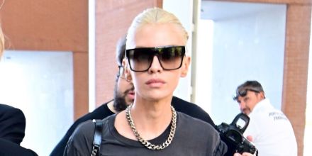 Alexander McQueen AM0354S 001 - As Seen On Stella Maxwell & Genesis Rodriguez