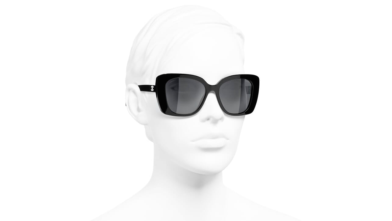 chanel black frame sunglasses